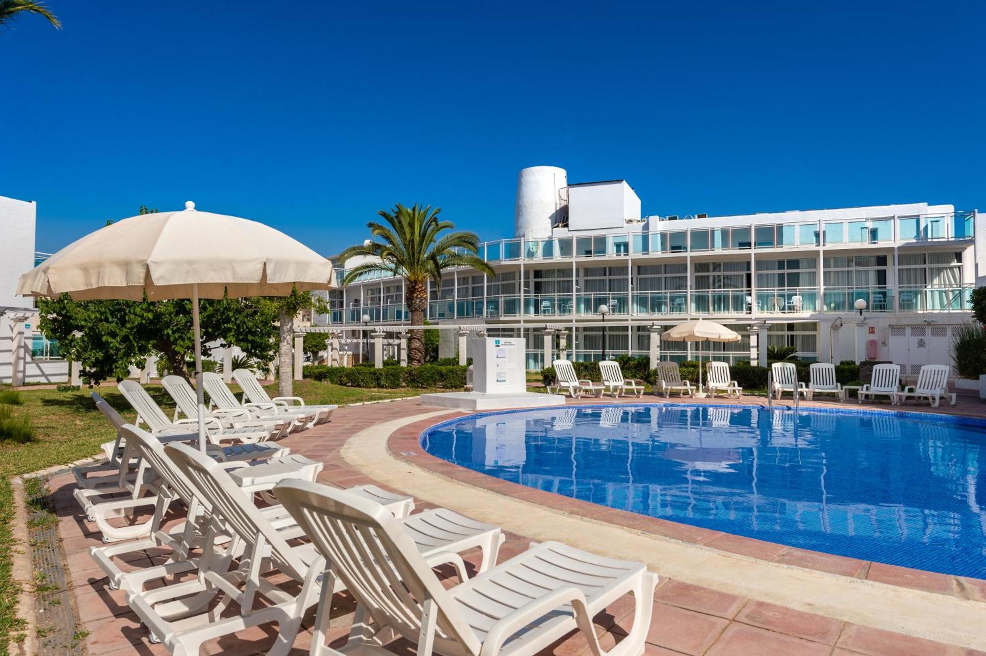 Aparthotel Vibra Club Maritim San Antonio  Bagian luar foto