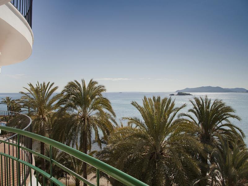 Aparthotel Vibra Club Maritim San Antonio  Bagian luar foto